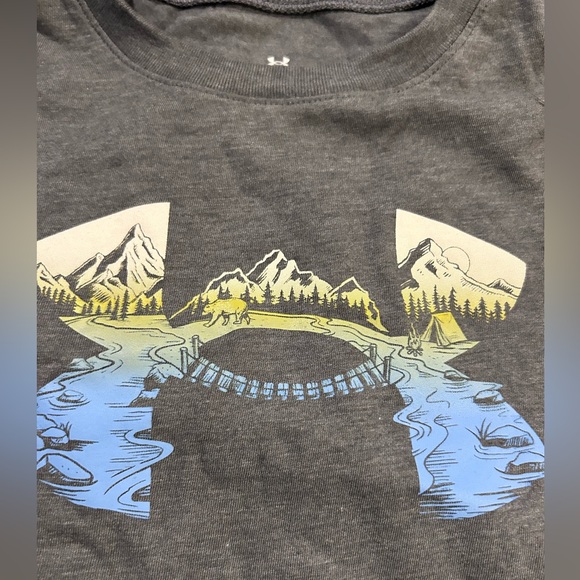 NWT Under Armour Gray Long Sleeve Boy’s Shirt with mountains, camping, bear - Picture 2 of 5